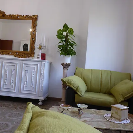 Апартаменты The Shamrock House Палаццоло-Акреиде