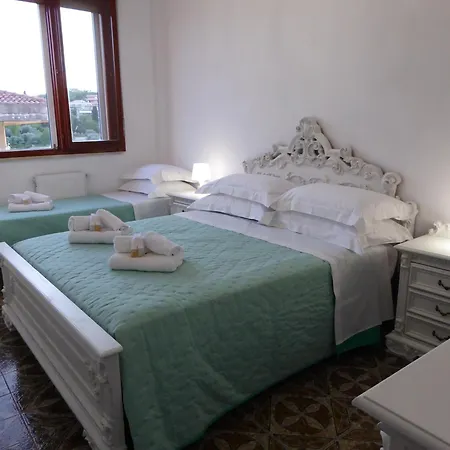 The Shamrock House Апартаменты *