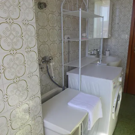 Апартаменты The Shamrock House