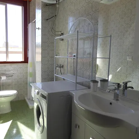 The Shamrock House Апартаменты *